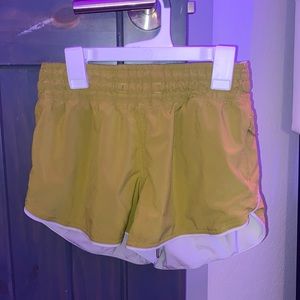 lululemon reversible greenish/white size 2